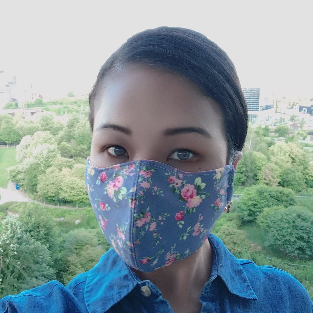 NEW Triple Layer Floral 3D Face Mask-Bright Blur - Picture 8 of 8